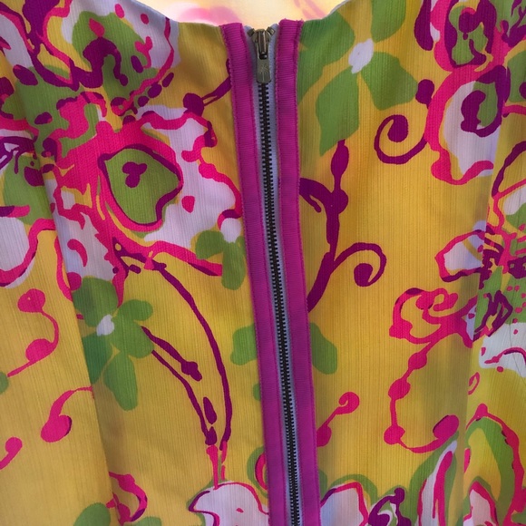 Lilly Pulitzer Dress size 6 EUC - Picture 2 of 4